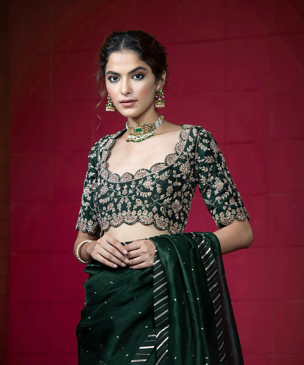 Blouses_Through_the_Ages_A_Timeline_of_Indian_Fashion_8
