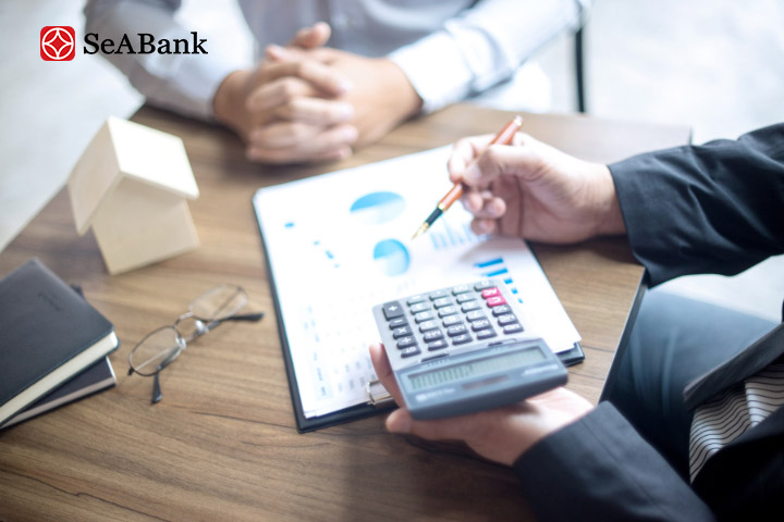 Strengthening competitive position is a benefit of businesses when borrowing from banks.