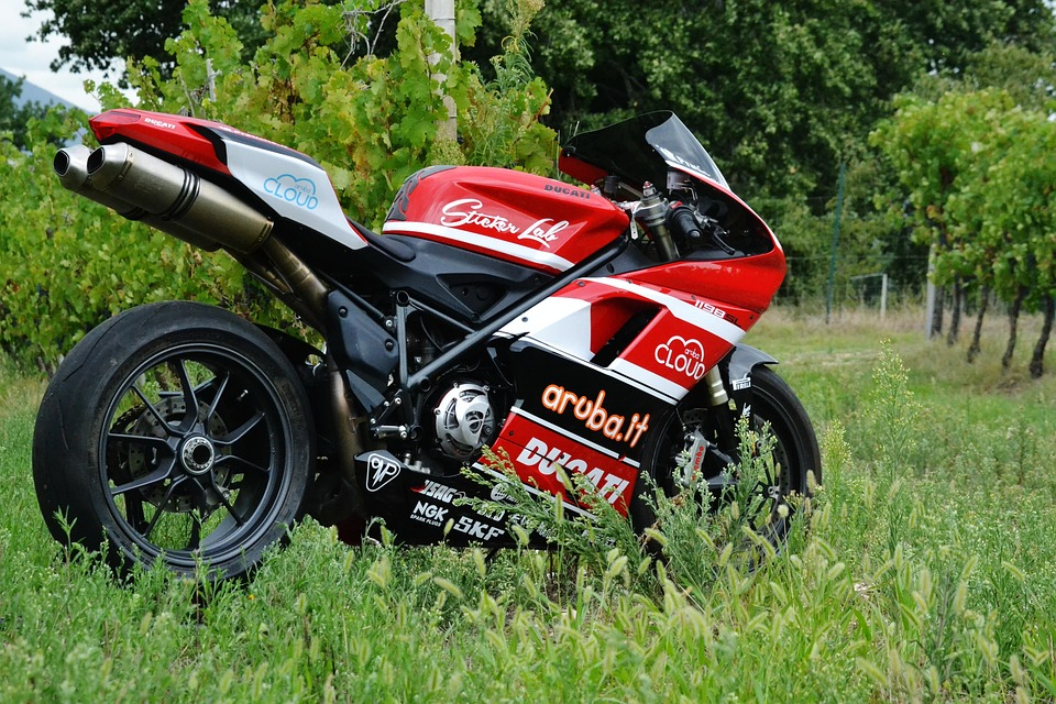 mini bike racing
