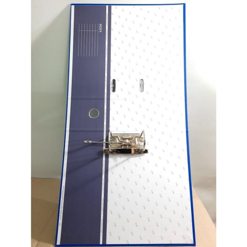 A white and blue board with a blue stripe

Description automatically generated