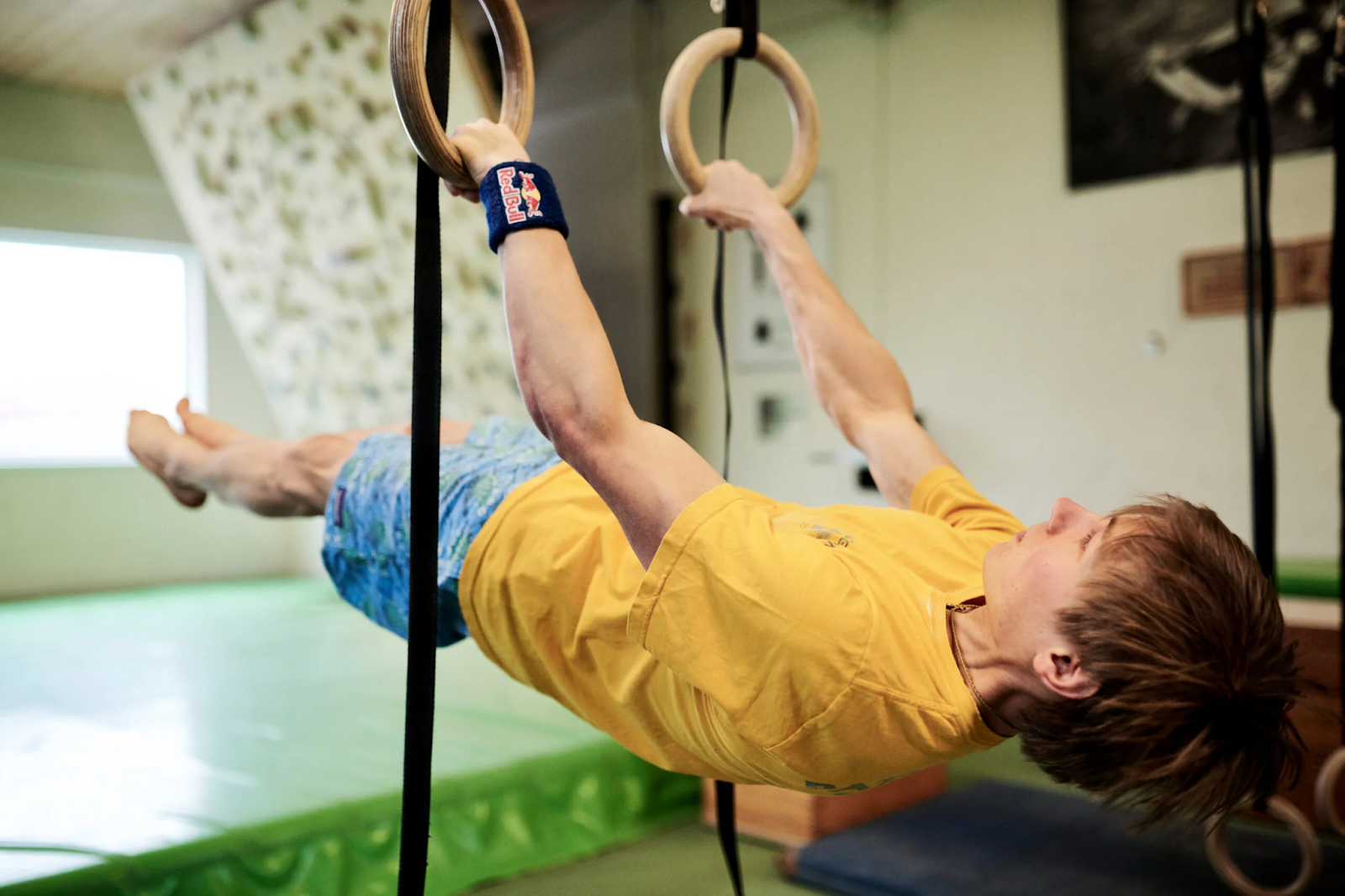Latihan Kekuatan Genggaman untuk Pesenam - Latihan Tuas Depan (Front Lever Progressions)
