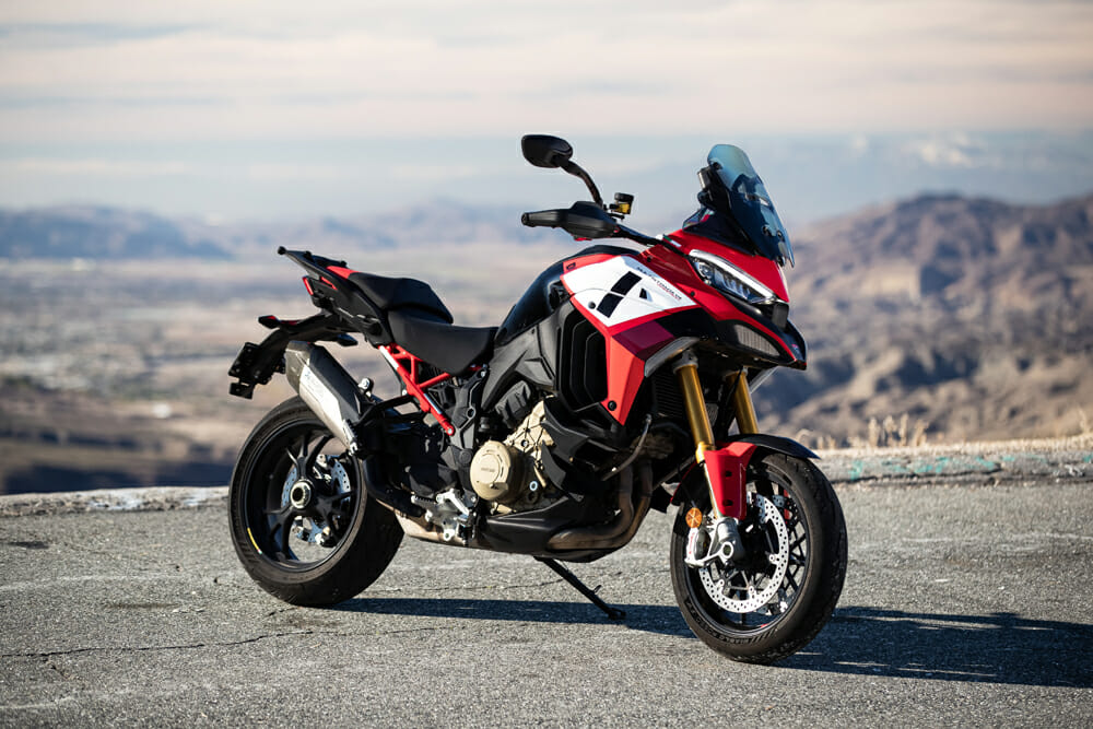 รถจักรยานยนต์ Ducati Multistrada V4 Pikes Peak