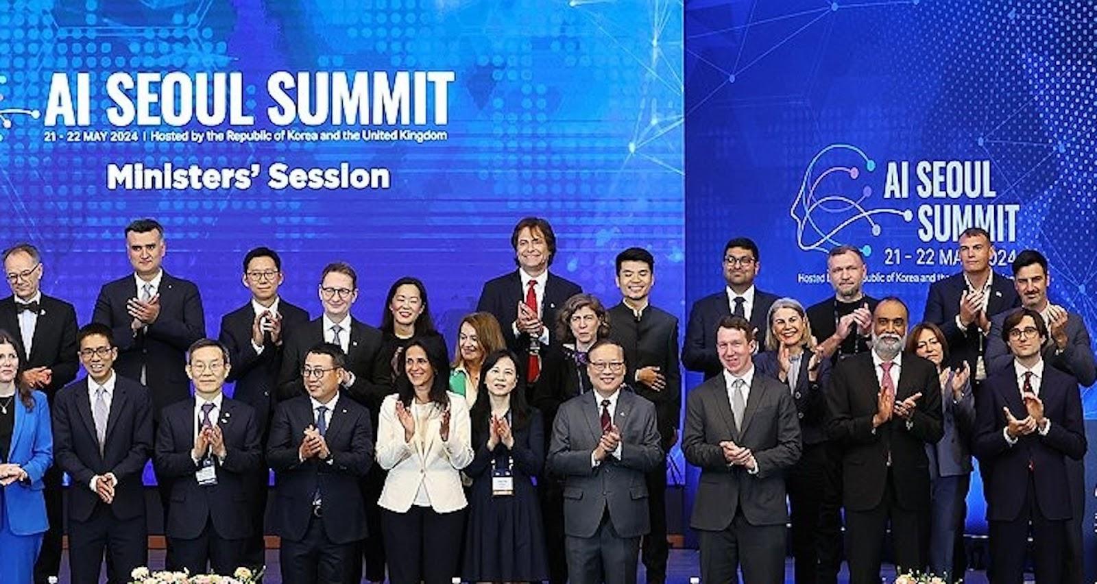 AI Seoul Summit 2024 group photo – Global talks on future of AI