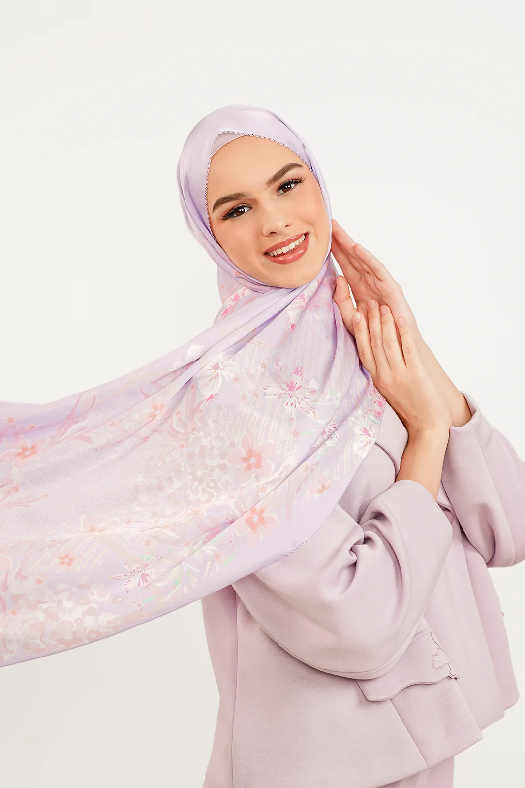 jilbab ungu dan baju ungu muda