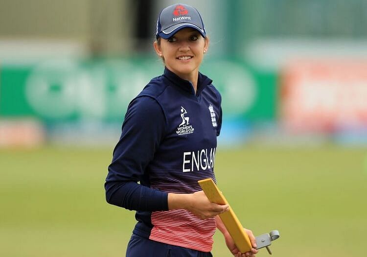 One of the most beautiful women cricketer Sarah Taylor