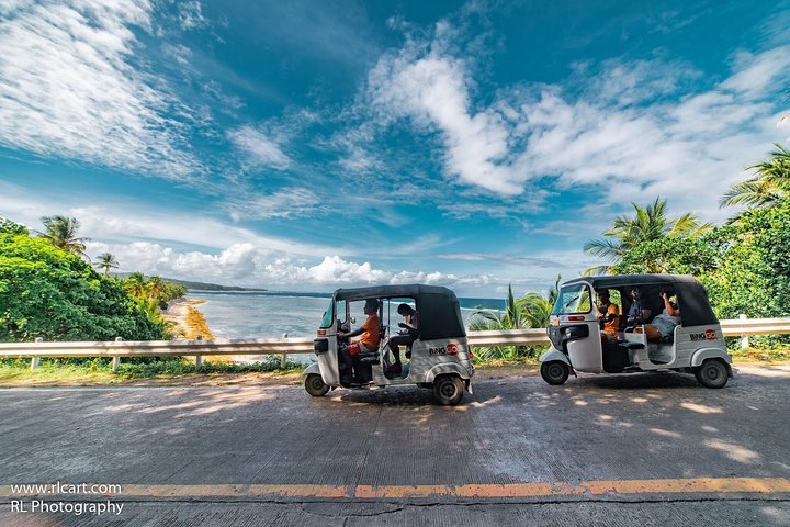 Tuktuks in Siargao
