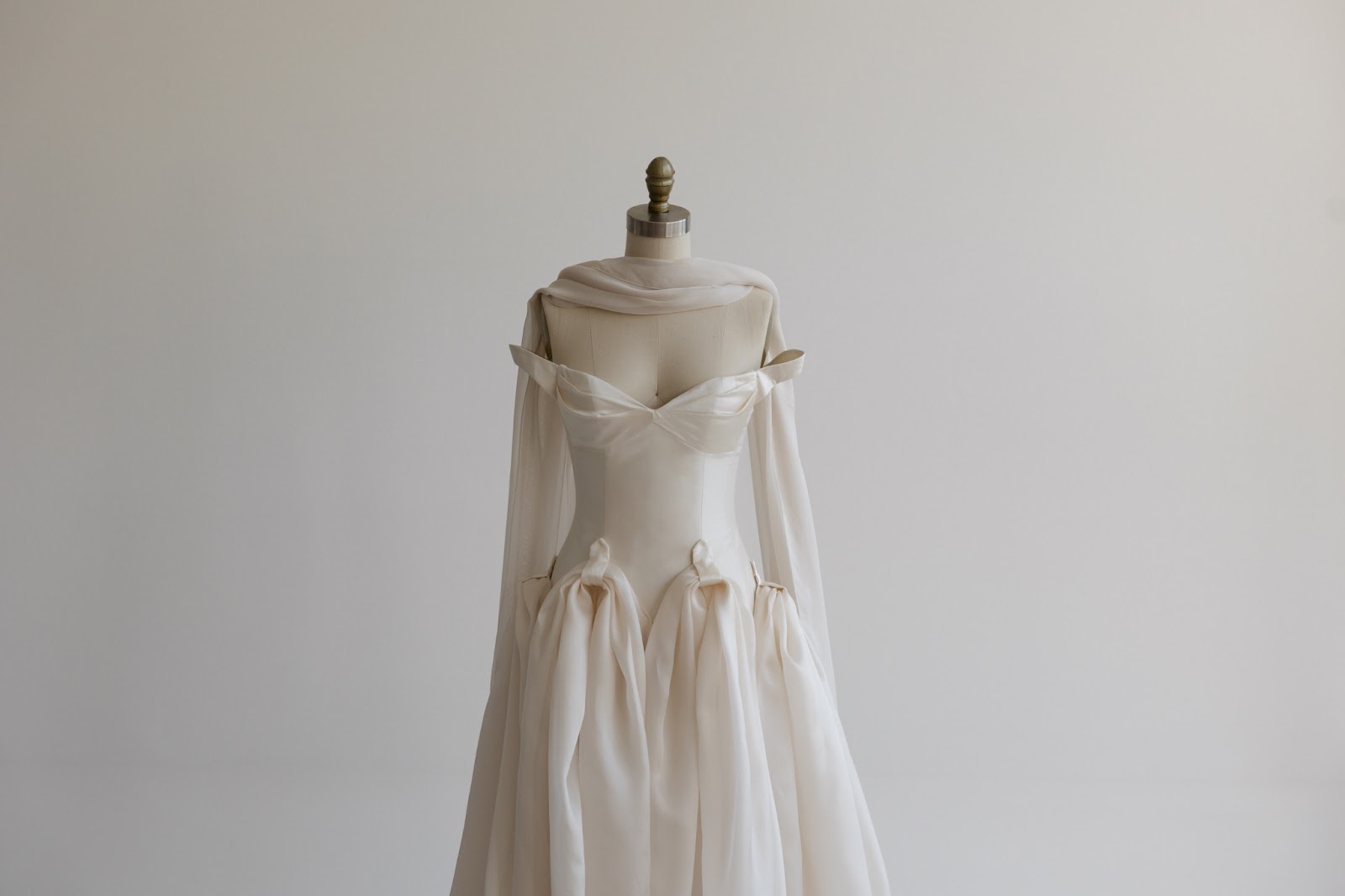 wedding dress