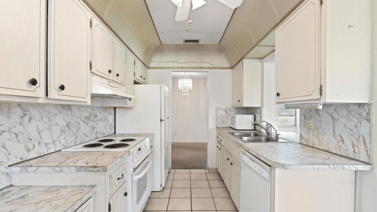 Tour This 1,279 Sq Ft Corner Lot Home in Deerfield Beach, FL with Bright Open Floor Plan