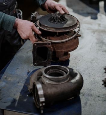 signes d'un turbocompresseur fatigué