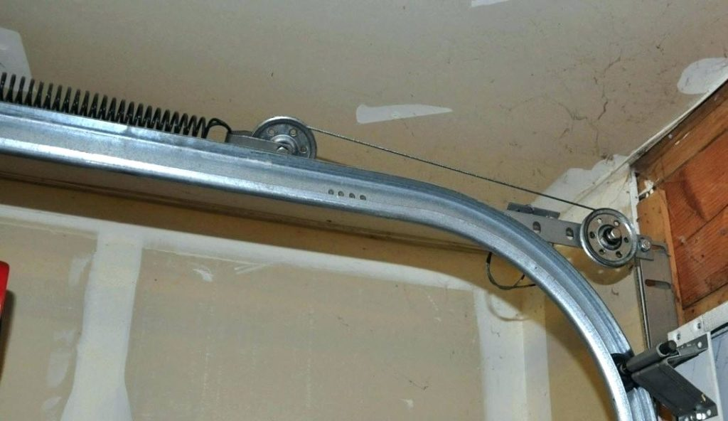 how to replace garage door spring