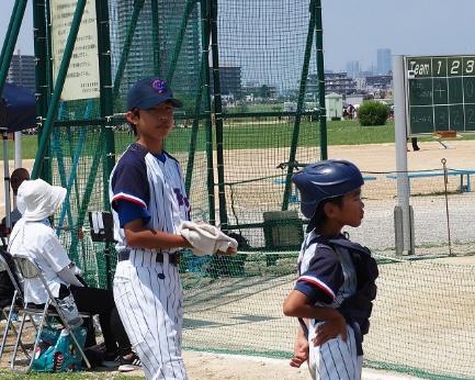 バットを振る少年

AI 生成コンテンツは誤りを含む可能性があります。
