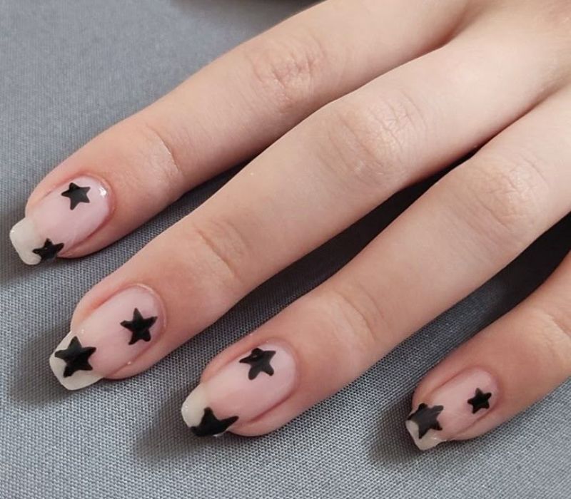 25+ Black Nail Art Designs to Inspire You