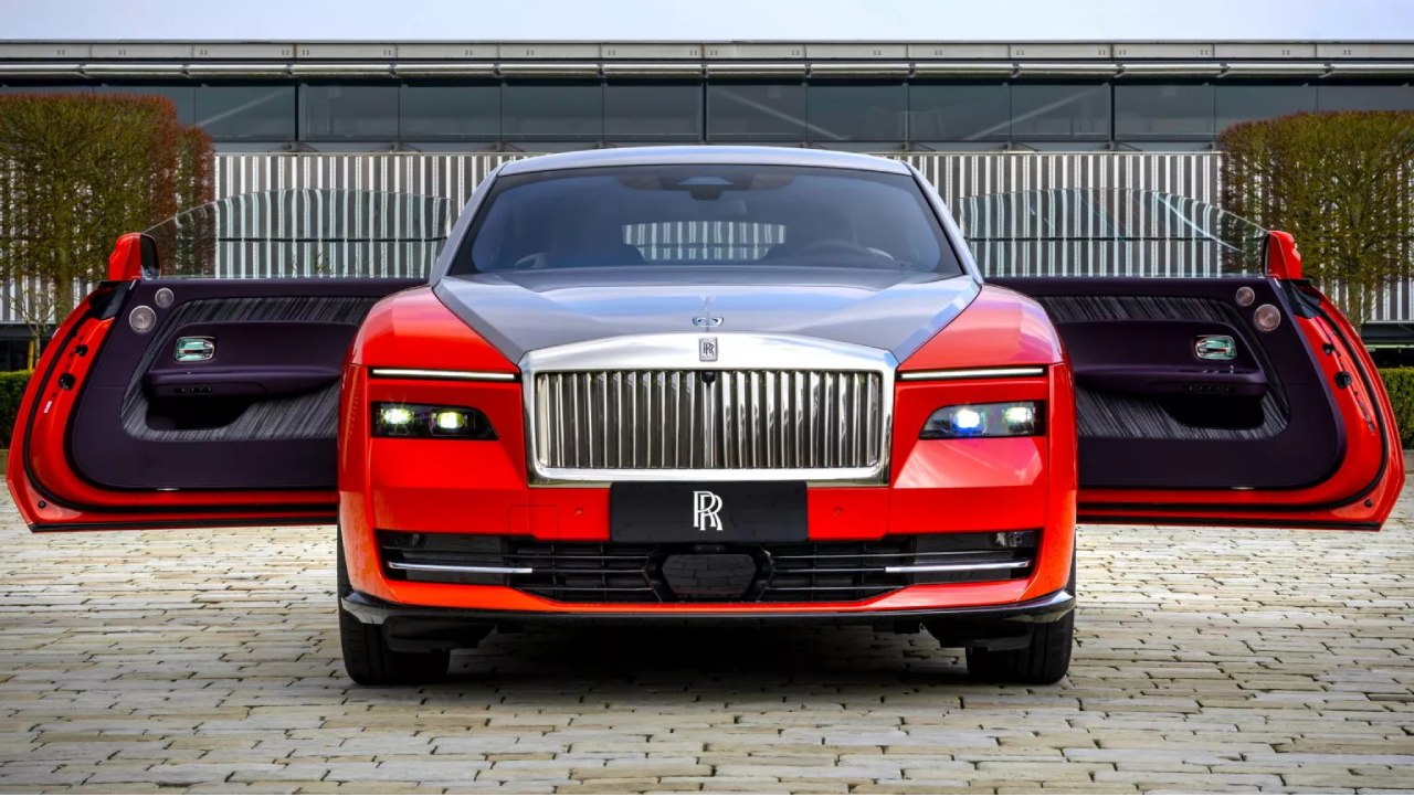 Texas police dismantle luxury car theft ring, recover six high-end vehicles worth $1.5 million, and arrest three suspects involved. 