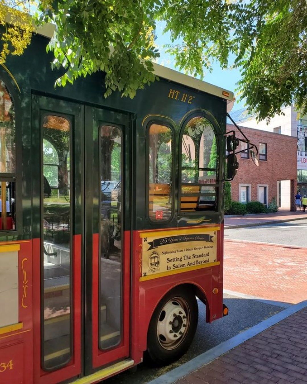 Salem Trolley