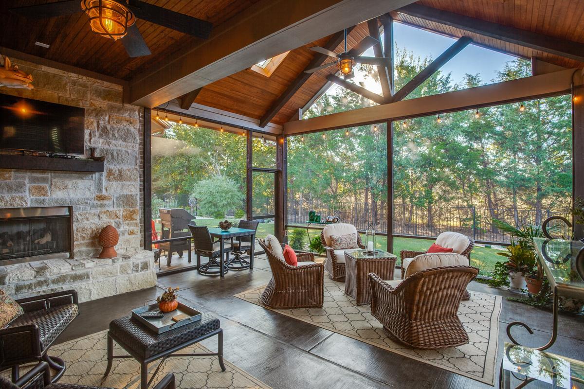 screened in porch