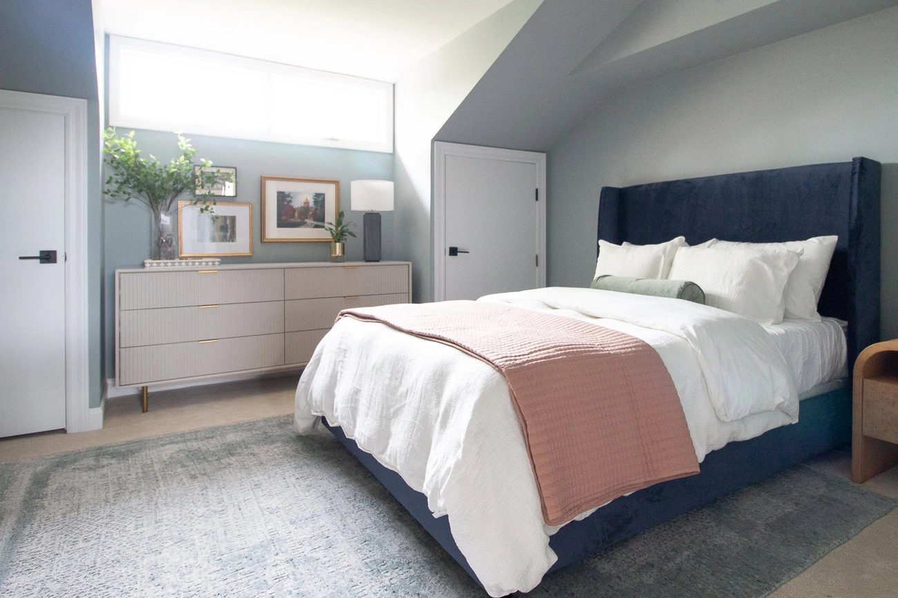 Selecting Furniture that Complements the Palette