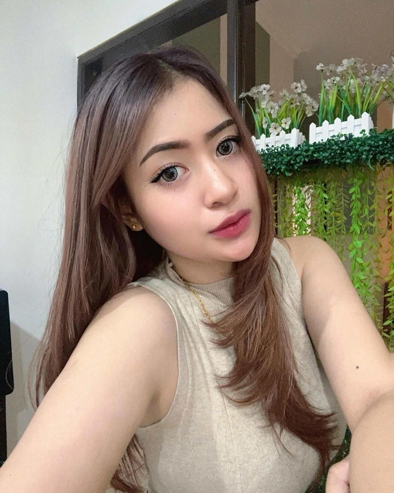 Gadis Hot yang Membuatmu Kehilangan Akal Sehat, gadis hot, kehilangan akal, cewek seksi