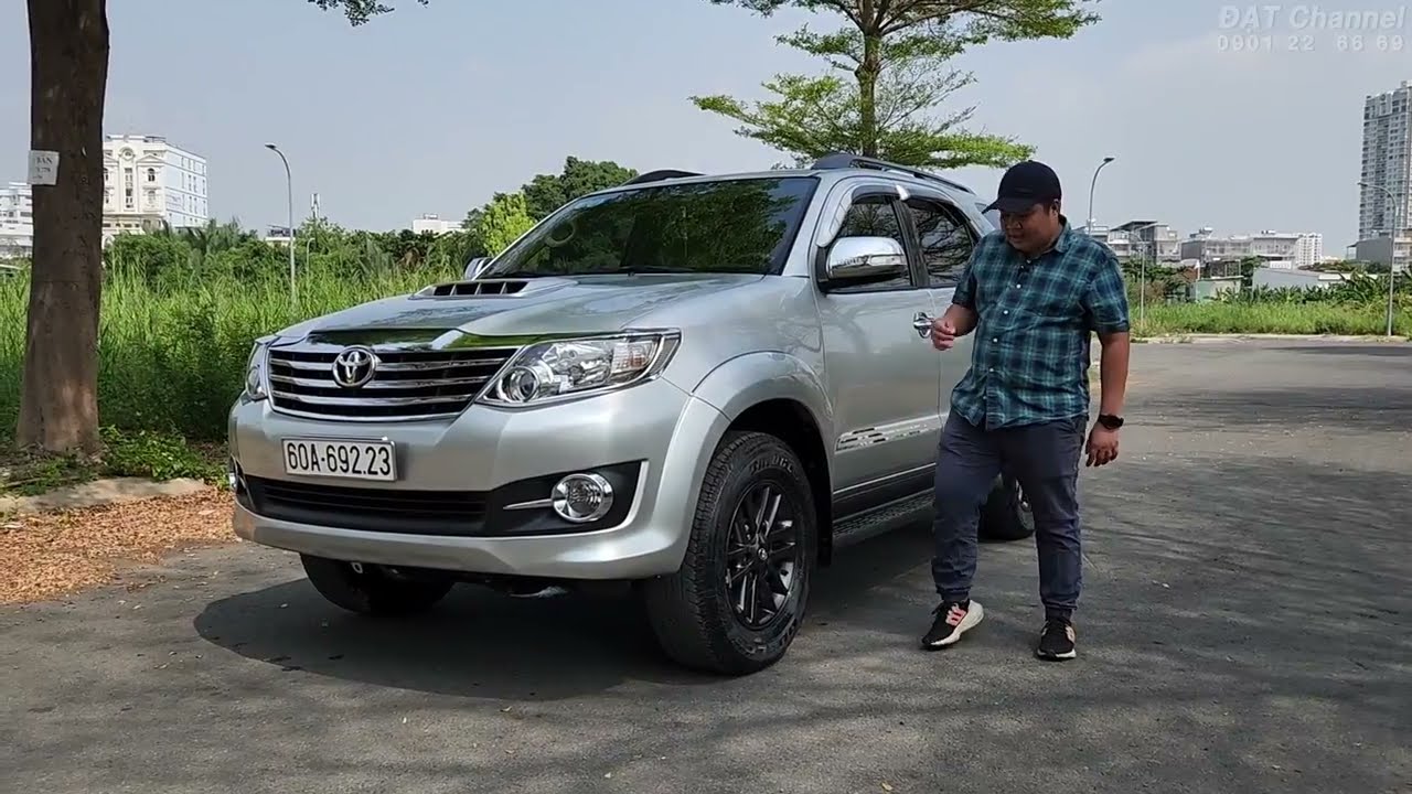 Đánh giá Chi tiết Fortuner 16 chỗ