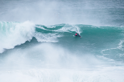 A abordagem única e as principais performances de Clement Roseyro (FRA) o diferenciam para ganhar o prêmio de Melhor Performance Masculina (Foto: WSL / Laurent Masurel)