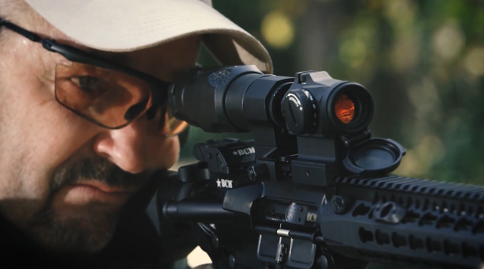 Instructor using the 6XMag-1 on AR-15