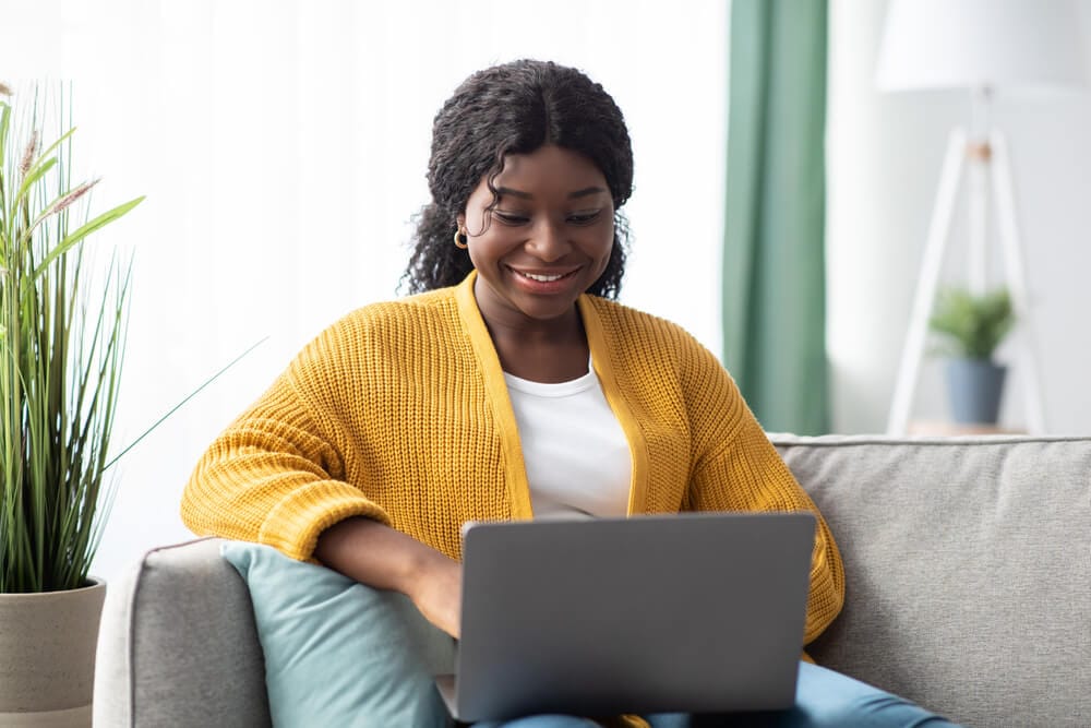 How to Write Airbnb Guest Reviews [Examples Included]