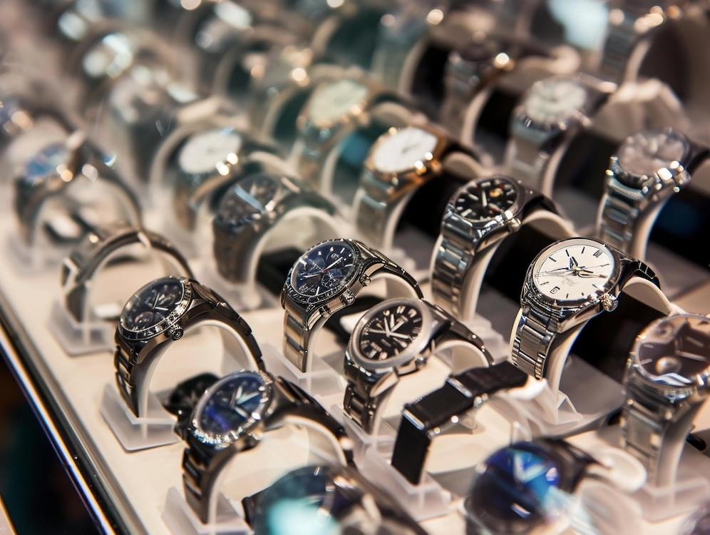 Benefits of Buying Branded Watches for Men from Universal Watch Company-Why Universal Watch Company Is Your #1 Destination for Branded Watches for Men