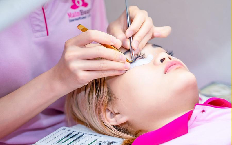 Amore Beauty chú trọng thực hành nâng cao tay nghề cho học viên