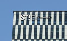 This contain  SM  entertainment office building  