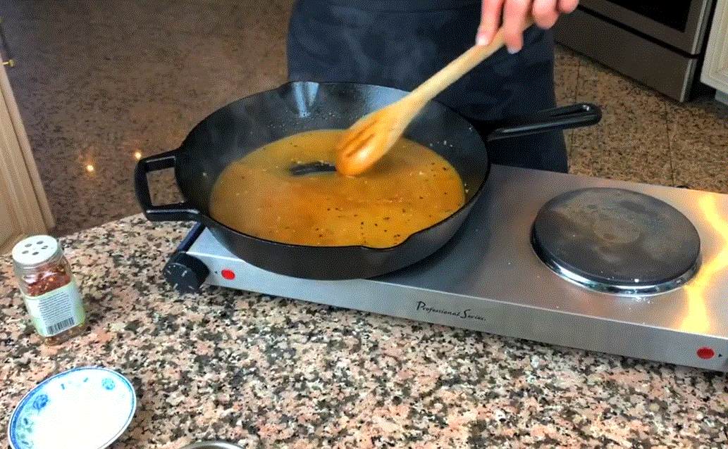 Make the Orange Sauce
