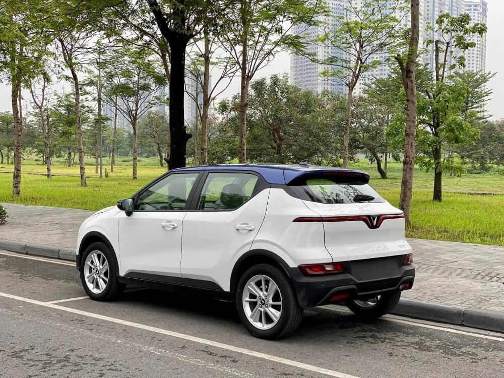 Thuê xe tự lái