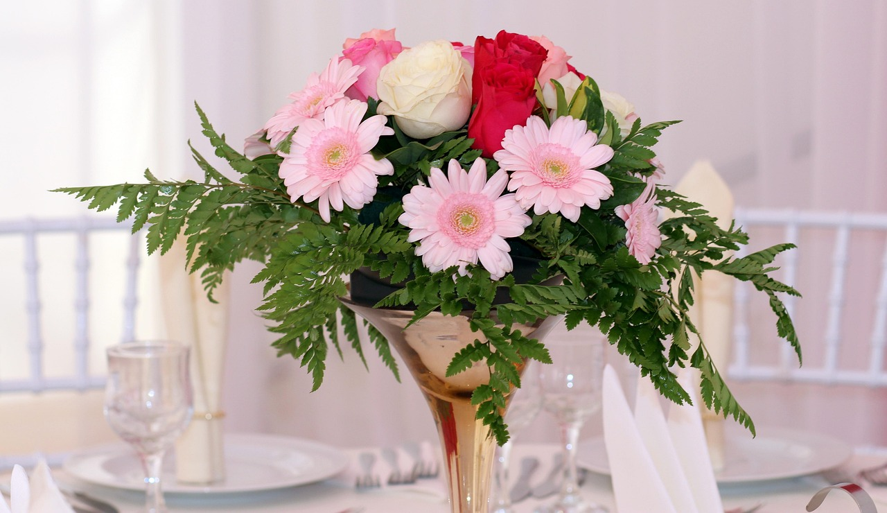 Image by Adina Voicu from Pixabay https://pixabay.com/photos/flora-bouquet-decoration-table-1521280/ 