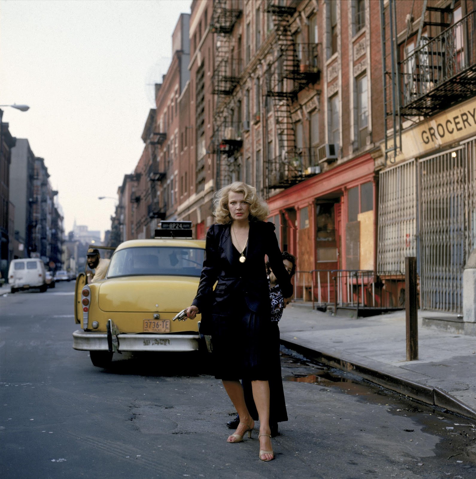 Gena Rowlands stars in "Gloria" directed by John Cassavetes in 1980. | Source: Getty Images