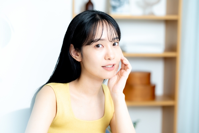 糸リフトとは