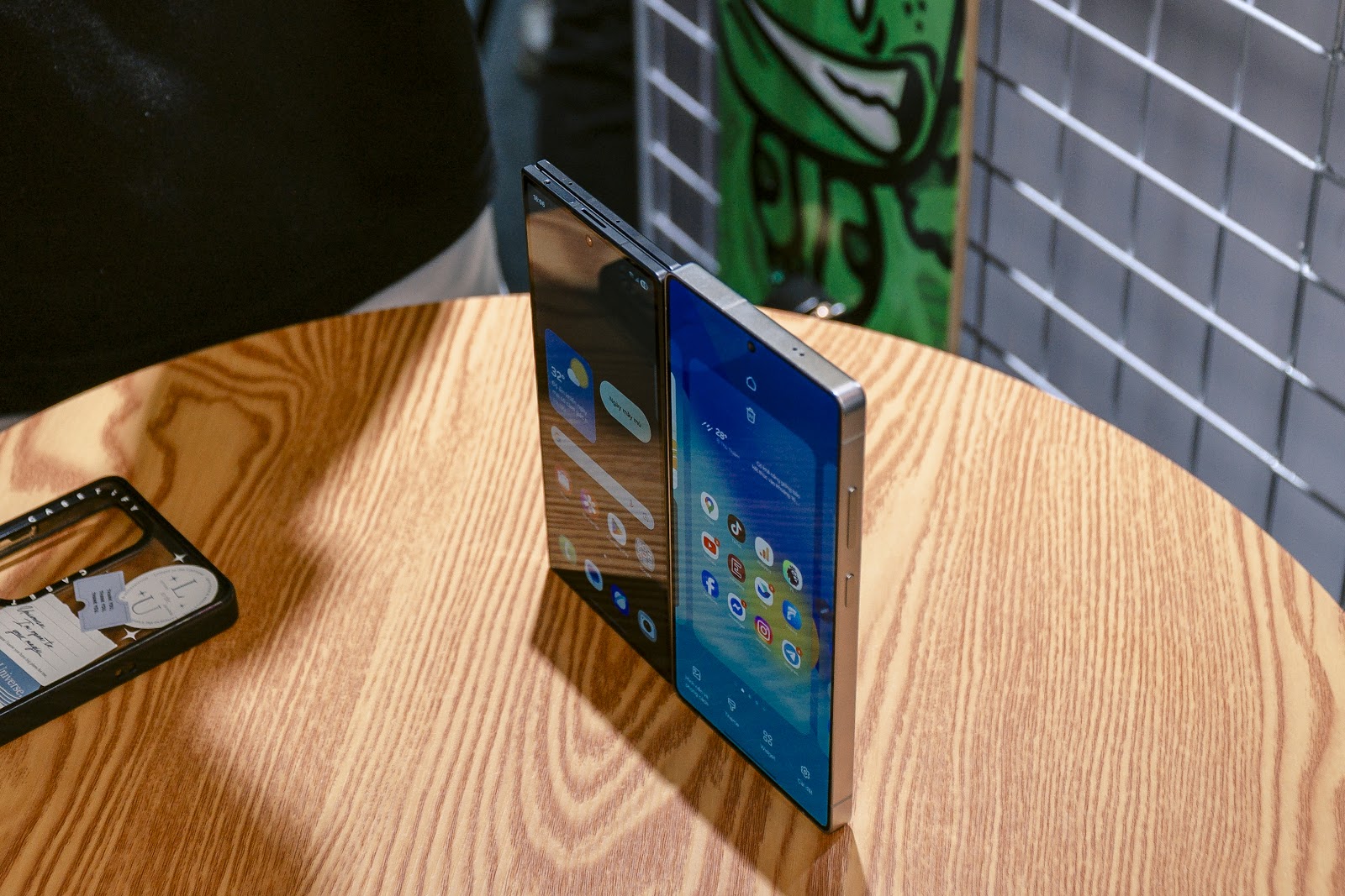 Đặt trước Galaxy Z Fold7 và Z Flip7: “Lật gập trúng quà”, tổng giải thưởng đến 100 triệu đồng - AD 4nXcSISSXg1sckDoHak dNjjHF6kuTvkdoEgGHmLz5BGcdhHn9VrztgNVw0ej NkuG2MyWJ lEaIUNoEPupK4K0WTGzJOZSGQP9IpBdosr LNv 9SDeA0QI K4c1hs70o0vpYDALsEg?key=D m16ToUMI6pcuG0OJZLKg