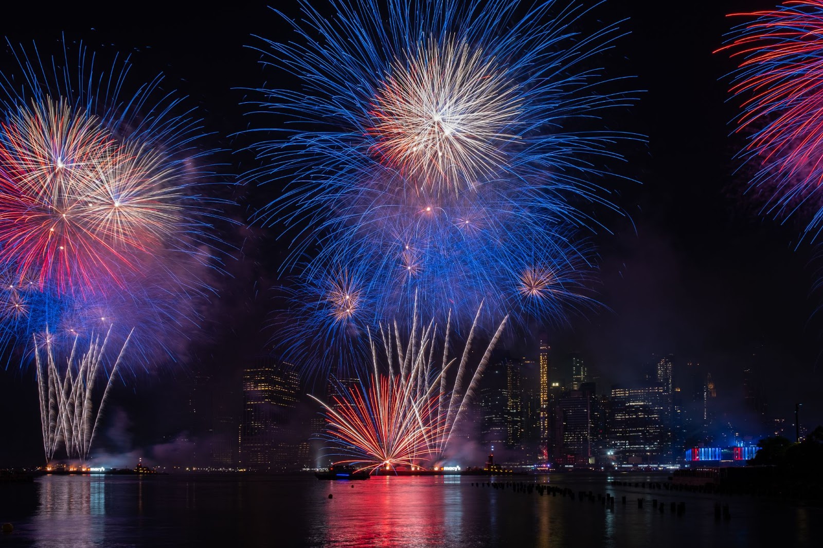 4th of July Fireworks photo by Andrea Walton 