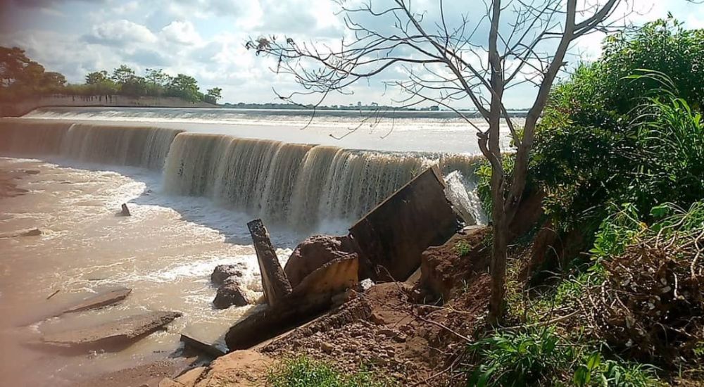 Abandoned Ivo River Dam at Mpu