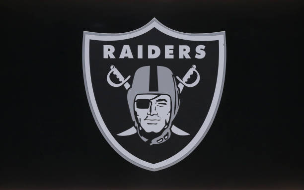 &ldquo;Las Vegas Raiders&rdquo; Logo History