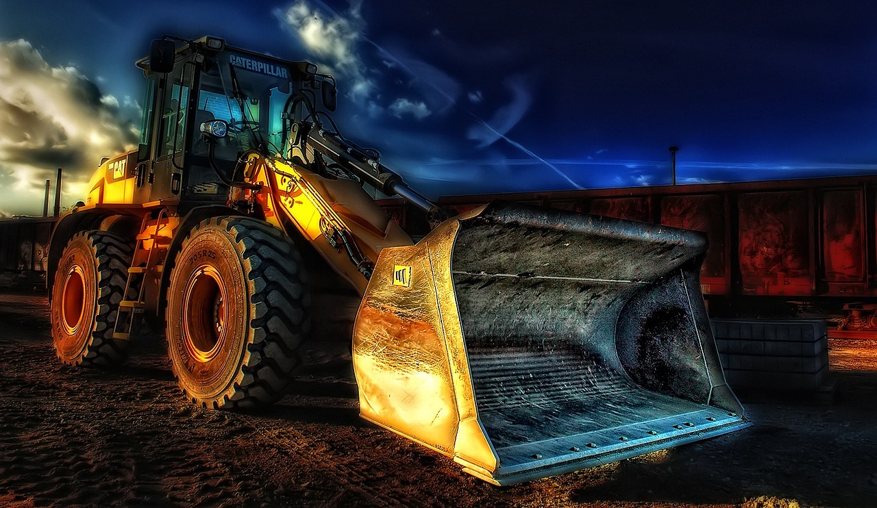 Mejora de la eficiencia y productividad:formación online en cuidados de bulldozer marca Caterpillar sobre terreno