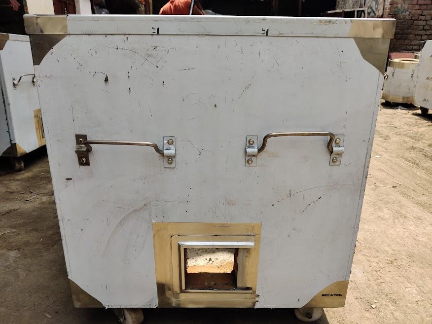 Stainless Steel Square Tandoor Downside Image