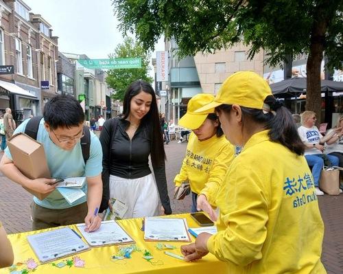 https://en.minghui.org/u/article_images/602545c9e5dfa6dd78ba2f3f2387f25f.jpg