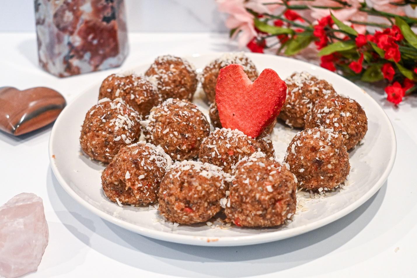 @syzygywellness Strawberry Rose Bliss Bites Recipe for Valentines Day