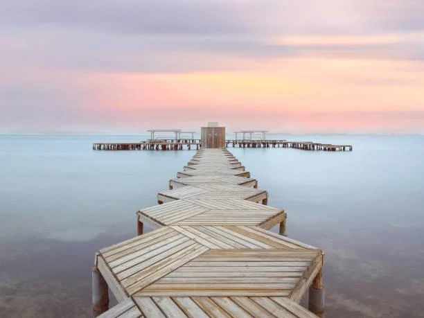 Beauty in Simplicity: 10 Minimalist Landscape Photos, minimalist nature, simple beauty, nature, landscape, subtle photos, clean lines