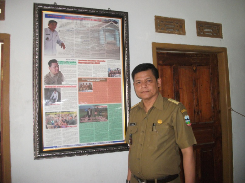 D:\Write\Karyatulis\Buku\Benang Merah Lahirnya Sukawening\Foto\Narasumber\DSCF5886.JPG