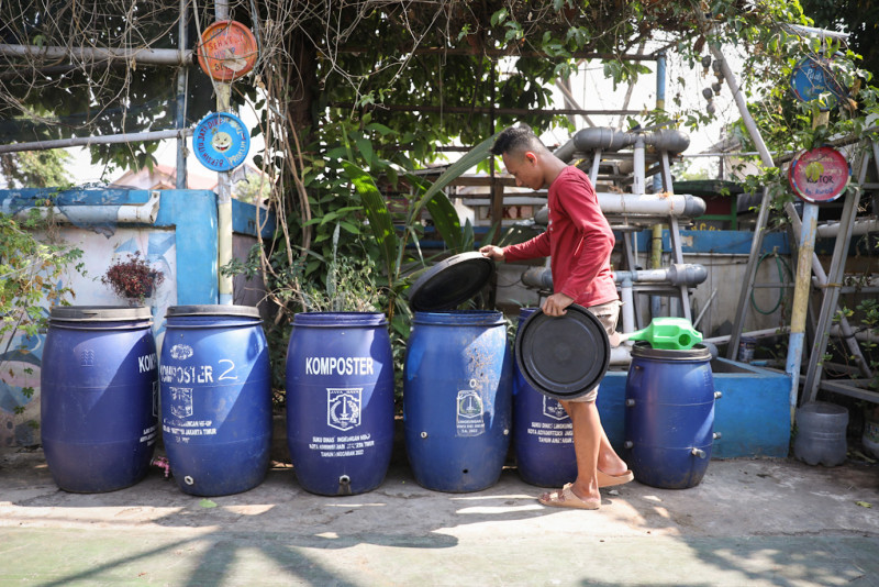 Kampung Proklim Jatinegara Raih Penghargaan Kampung Berseri Astra: Sukses dalam Upaya Adaptasi dan Mitigasi Perubahan Iklim