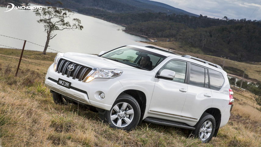 Thân xe Toyota Land Cruiser Prado 2020 2019