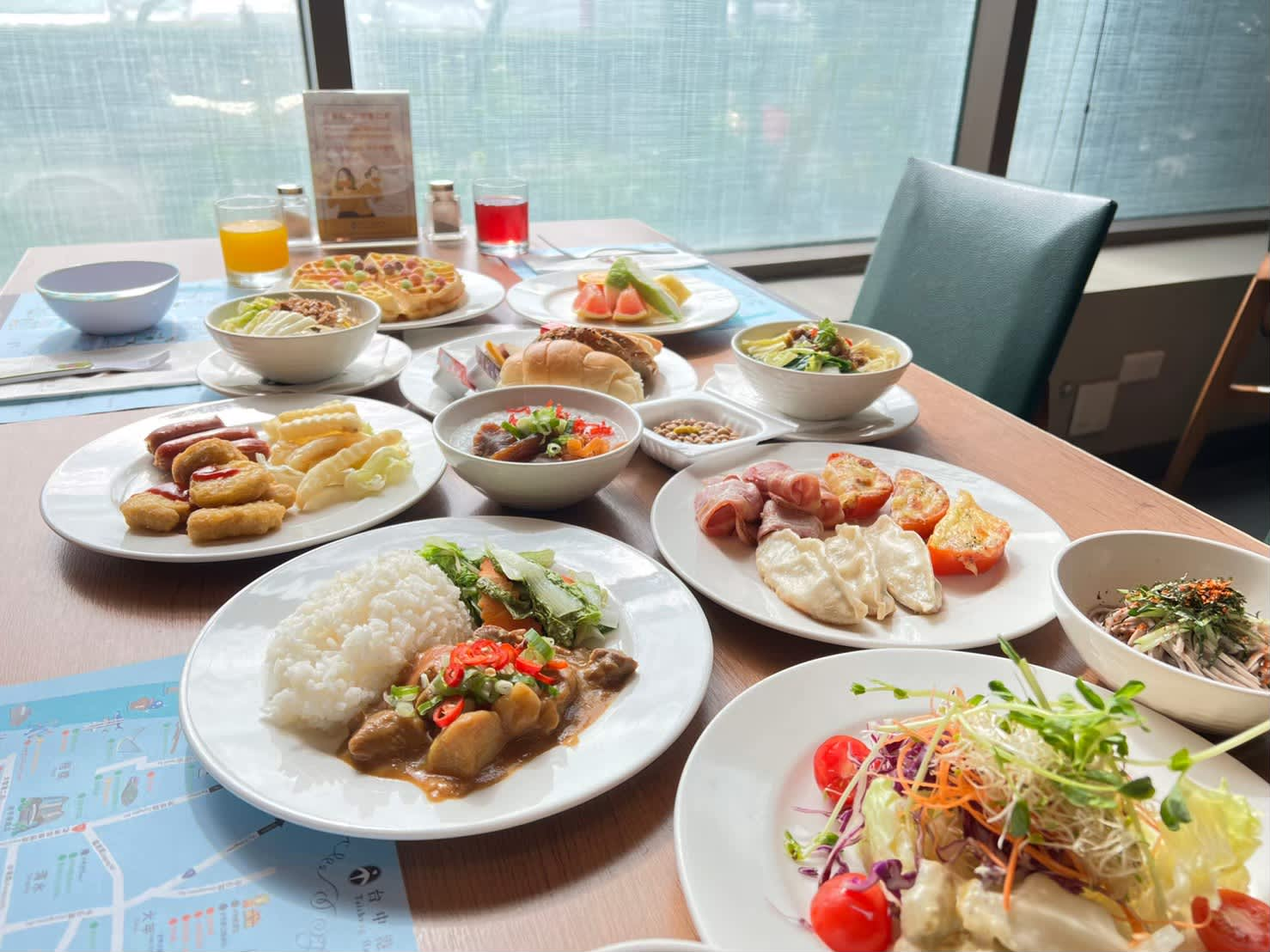 台中港酒店自助百匯早餐