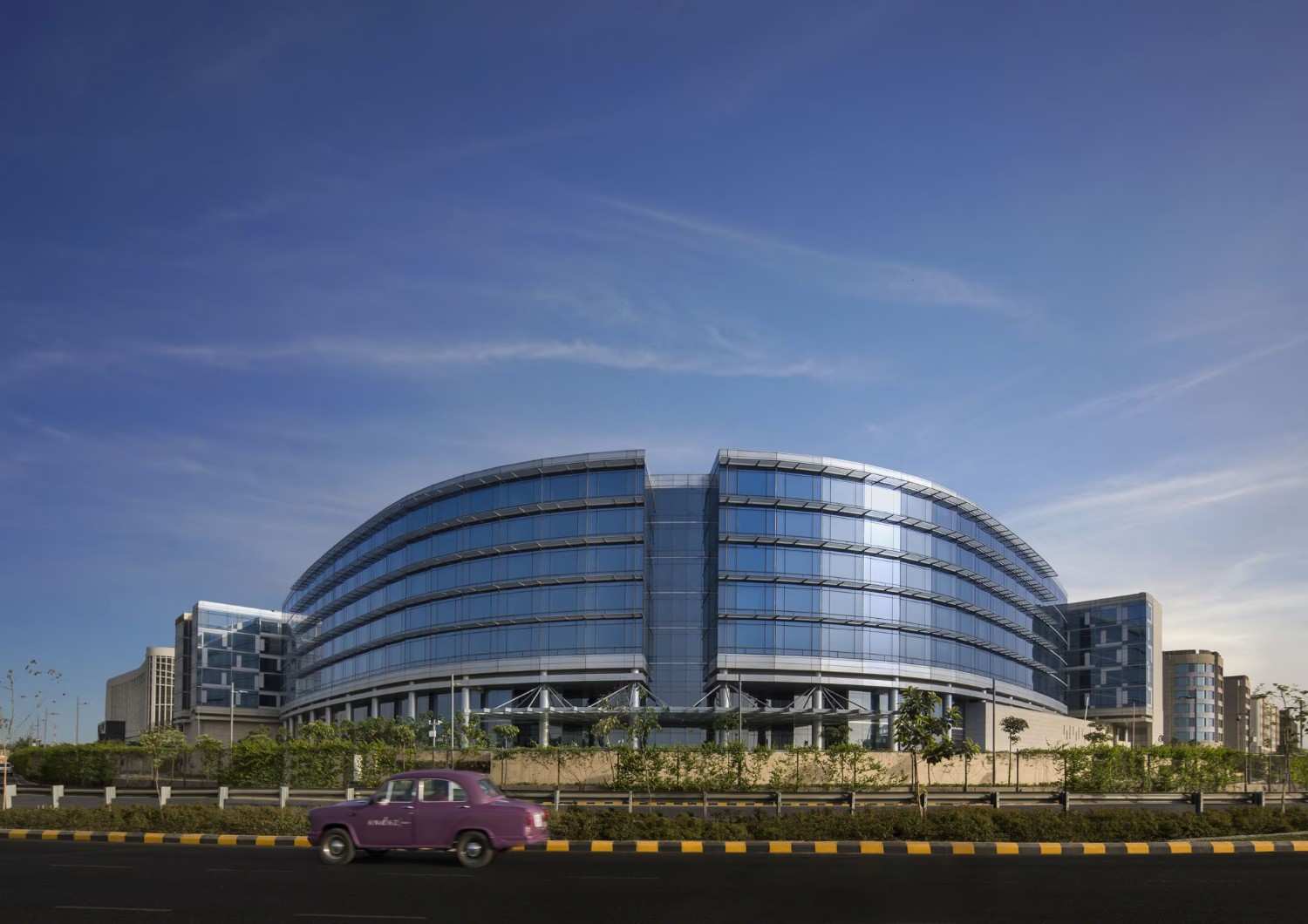Best Luxury Hotels in Delhi