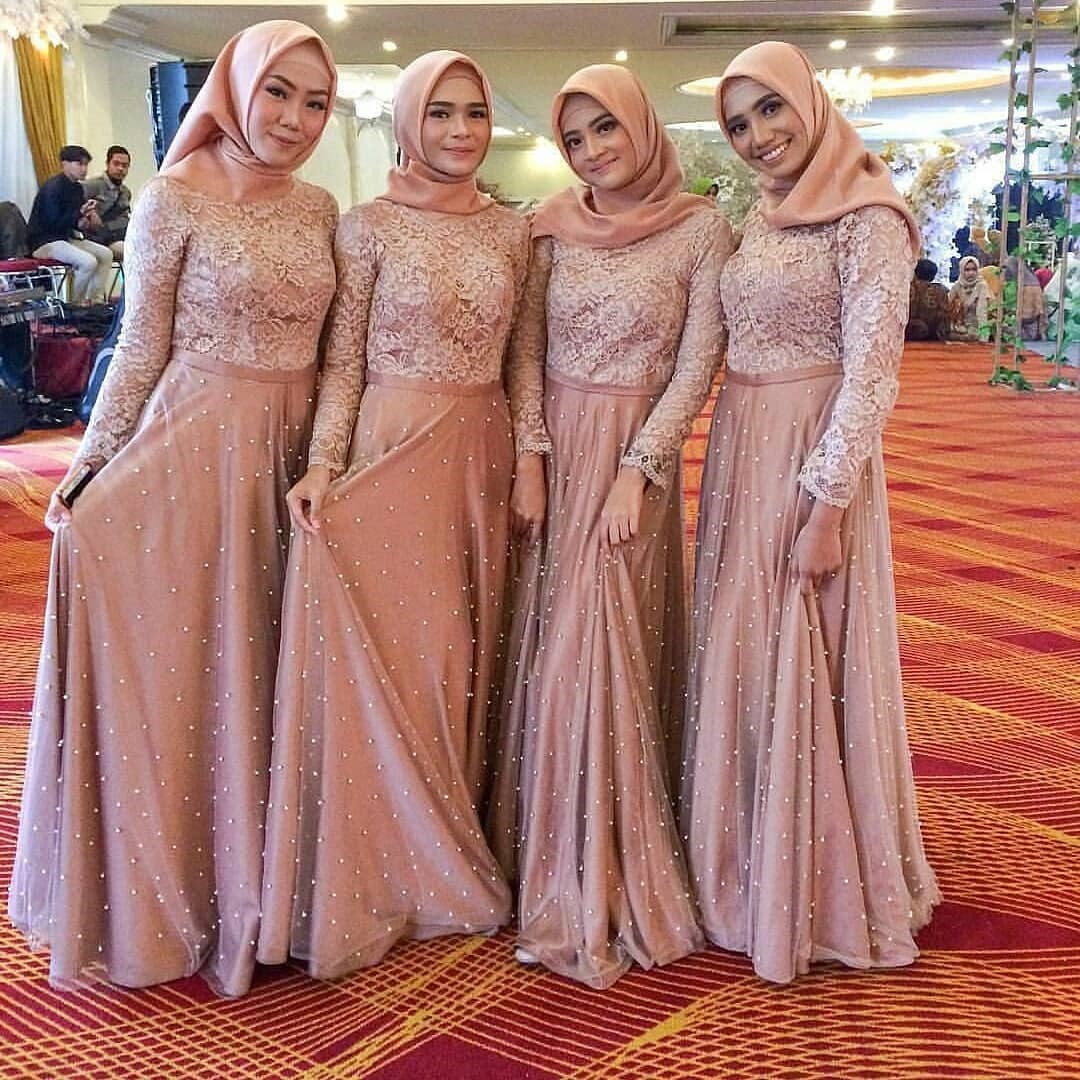 Jilbab Kondangan