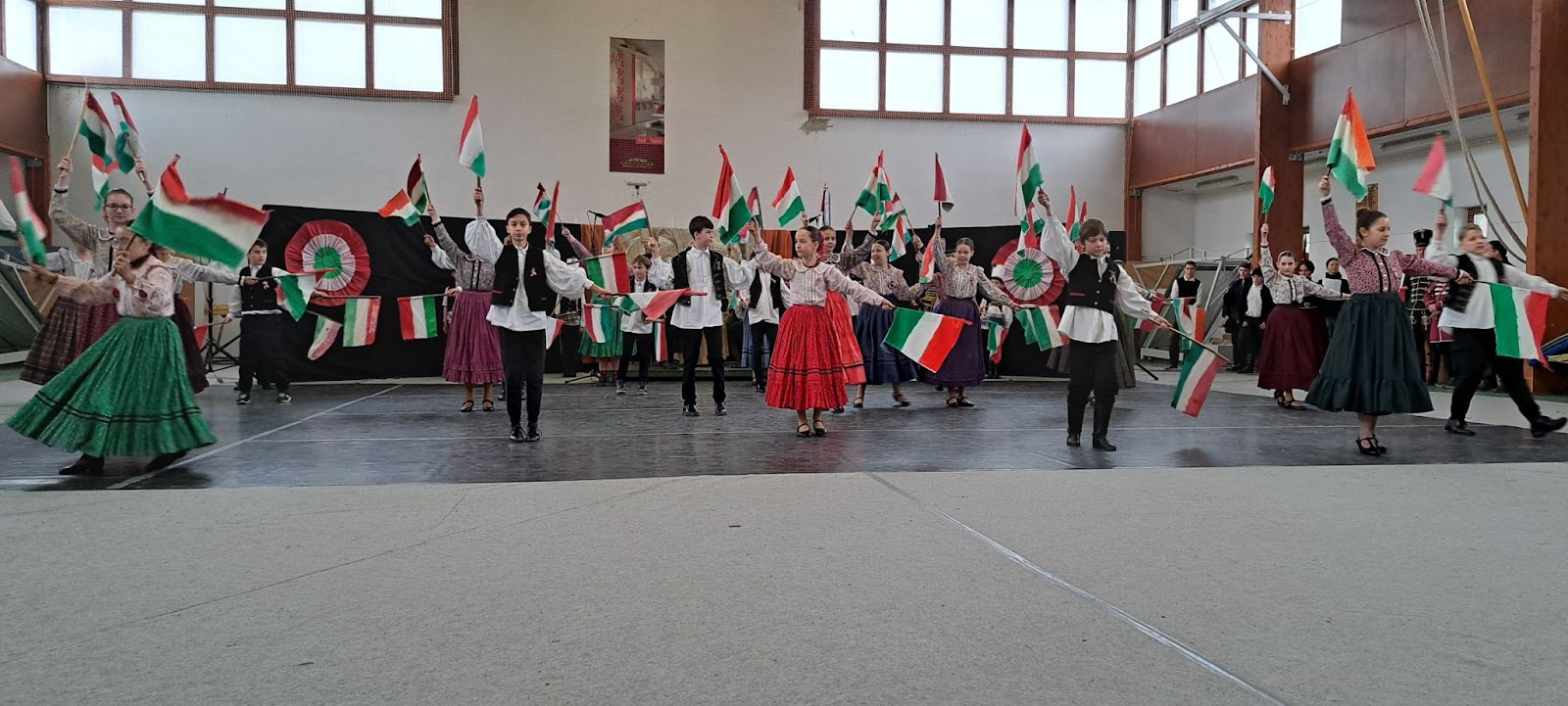kép