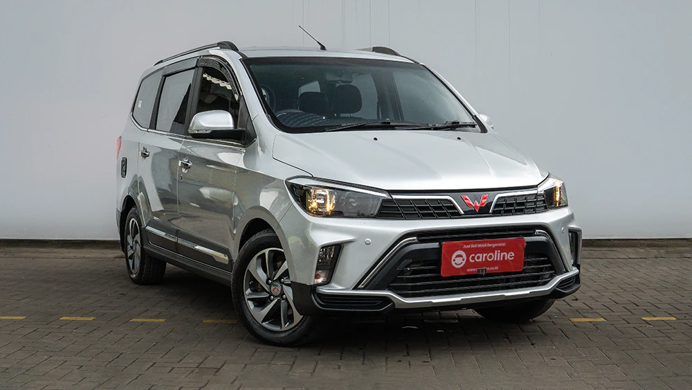 mobil bekas Wuling